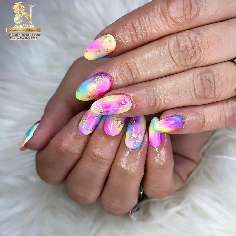 Nail Tech
